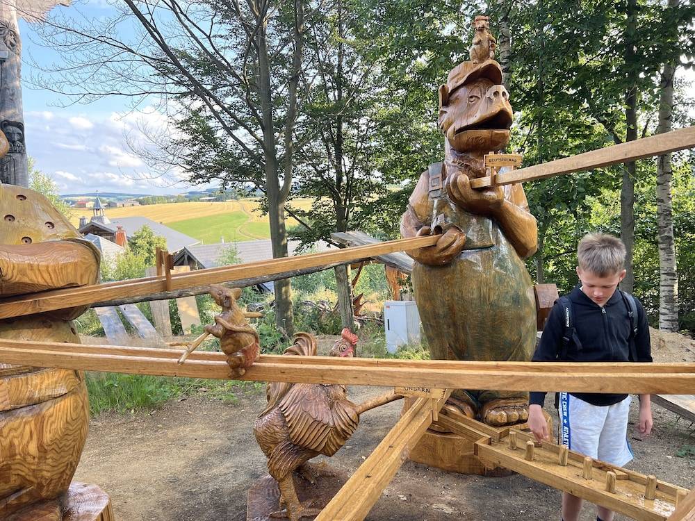 Children's play area - outdoor