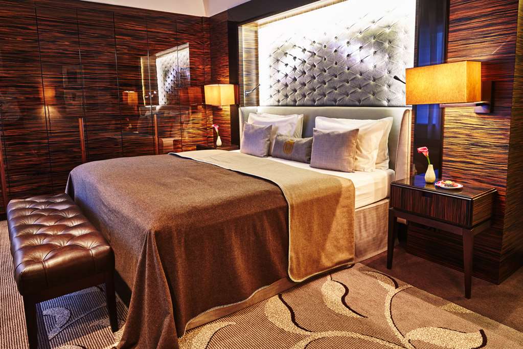 Steigenberger Frankfurter Hof, Frankfurt, Germany - Grand Deluxe room