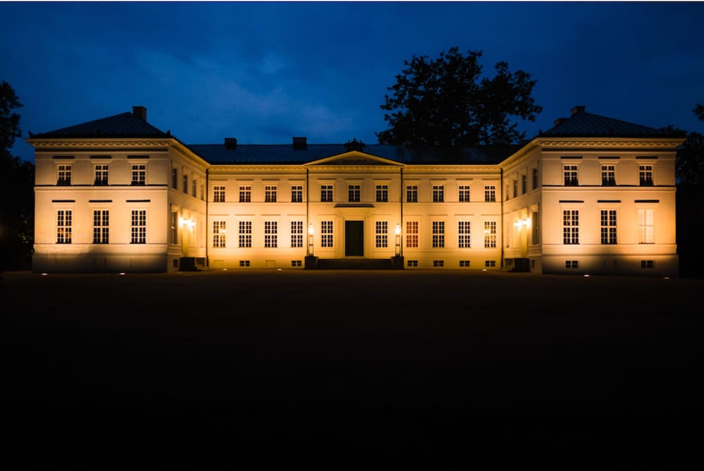 Front of property - evening/night