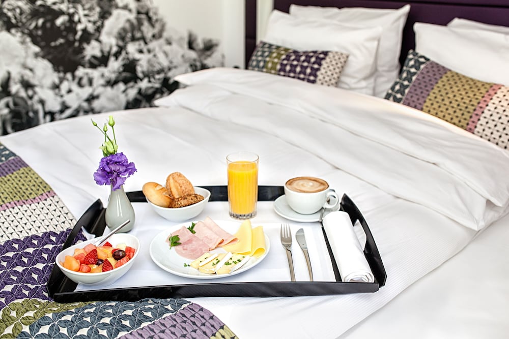 Room amenity