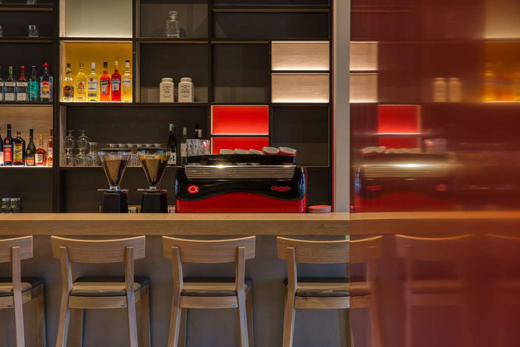 IntercityHotel Berlin Airport BER, Germany - Lobby/Bar