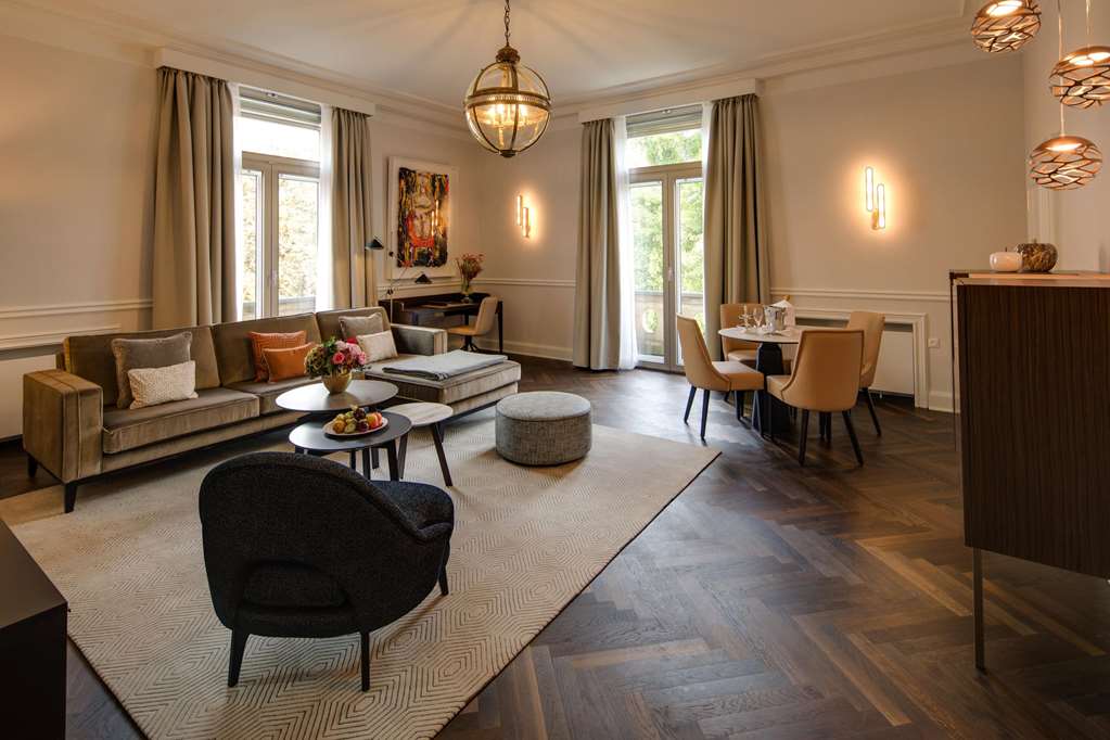 Steigenberger Parkhotel, Düsseldorf, Germany - Deluxe Suite