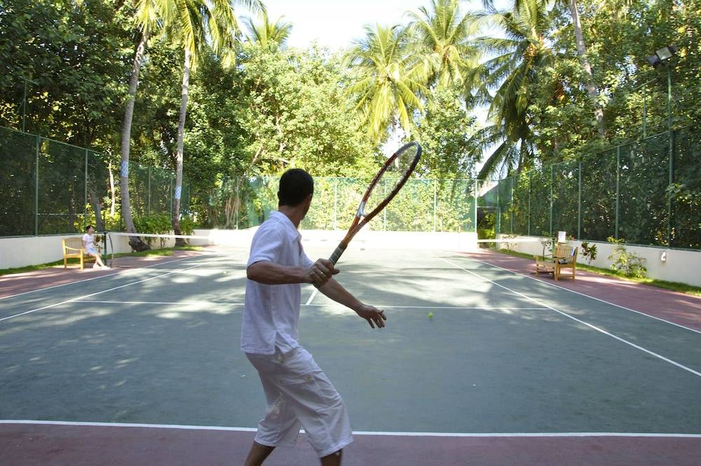 Tennis court