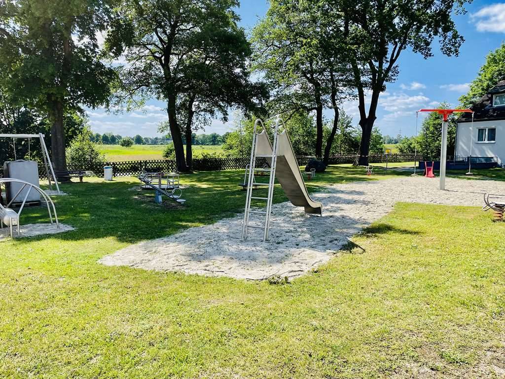 Spielplatz NEU