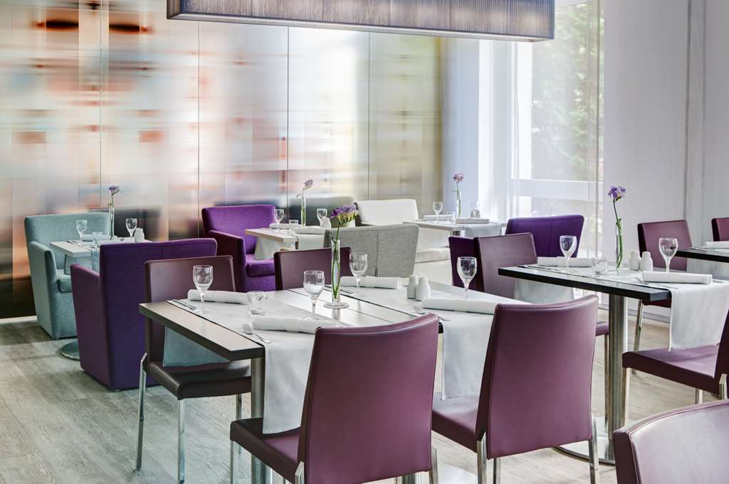 IntercityHotel Rostock, Germany - restaurant