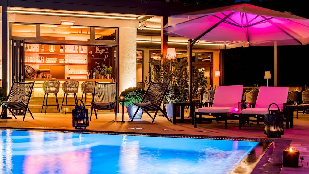 Sundeck
