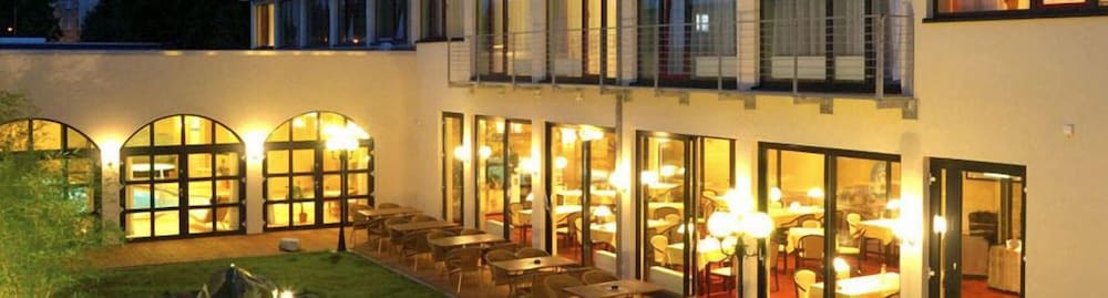 Front of property - evening/night