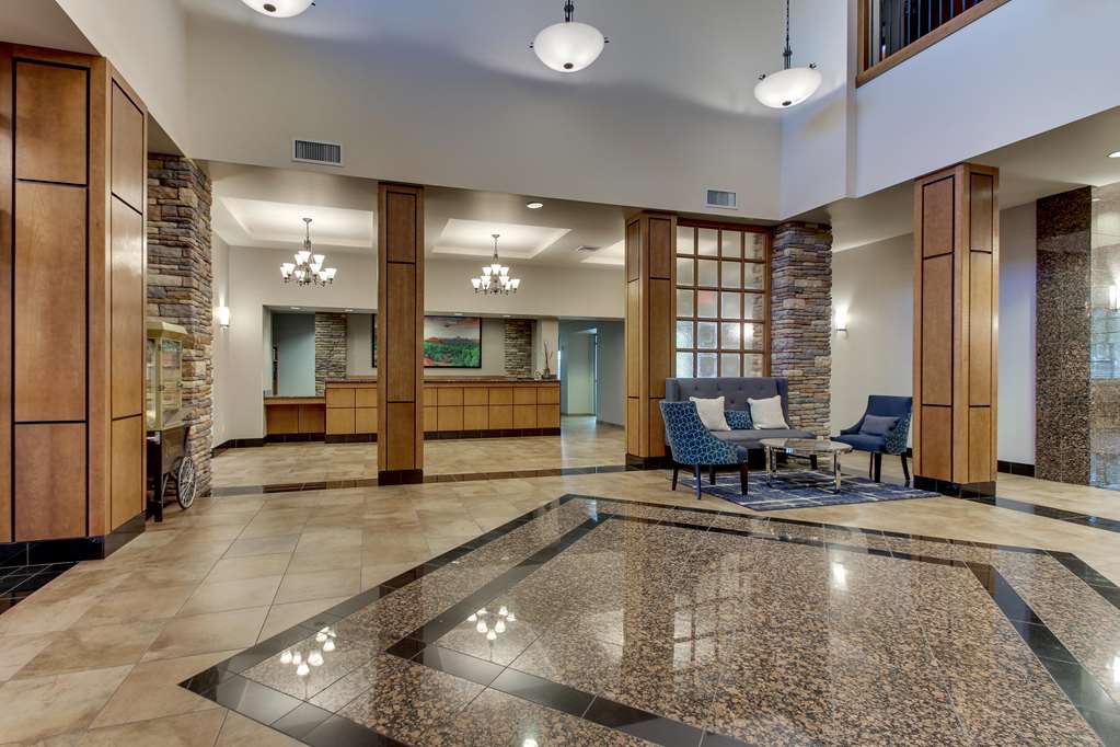 Drury Inn & Suites Phoenix Happy Valley - photo 4
