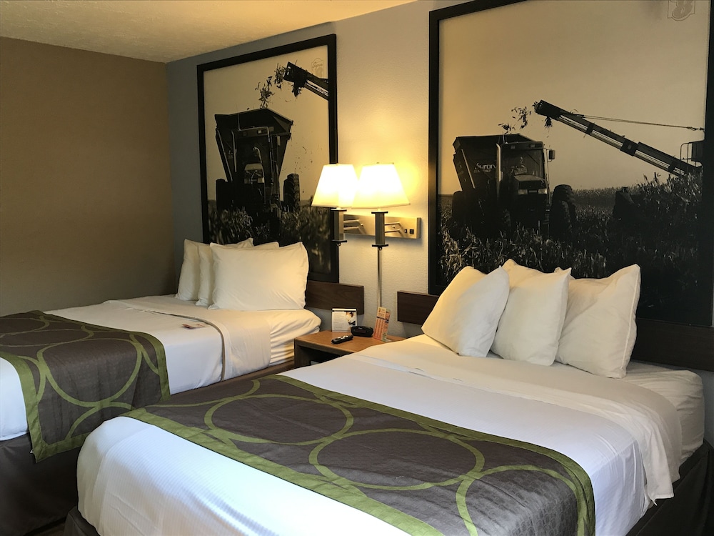 Super 8 by Wyndham Omaha West Dodge - photo 2