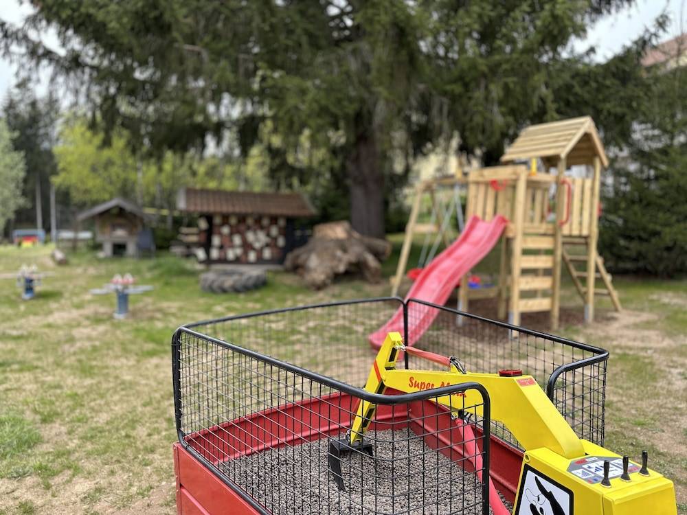 Children's play area - outdoor