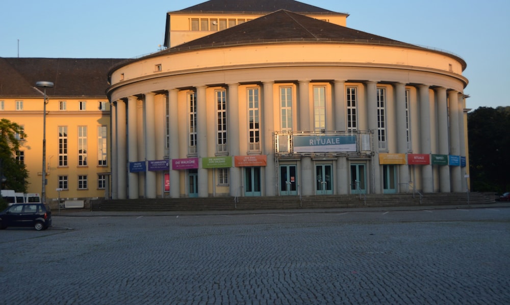 Theater show