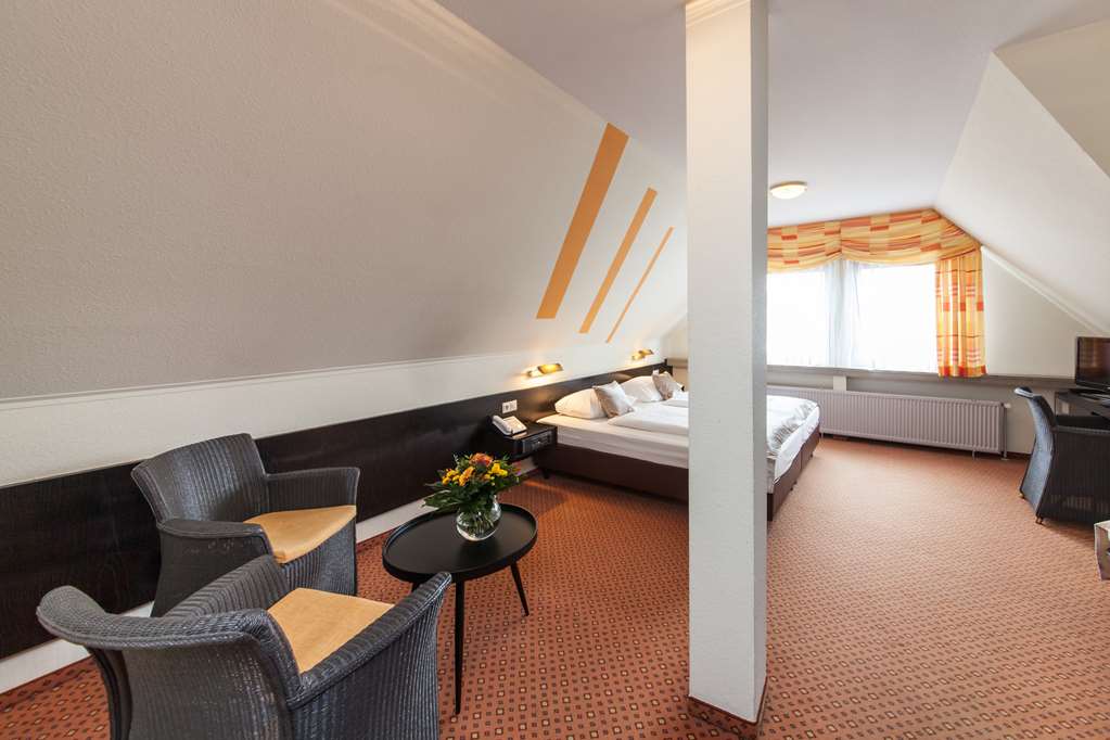 Comfort double or twin bed room - Novum Hotel Strohgaeu Korntal