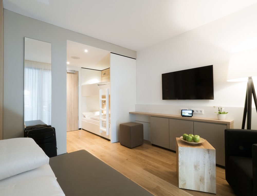 Children's theme room