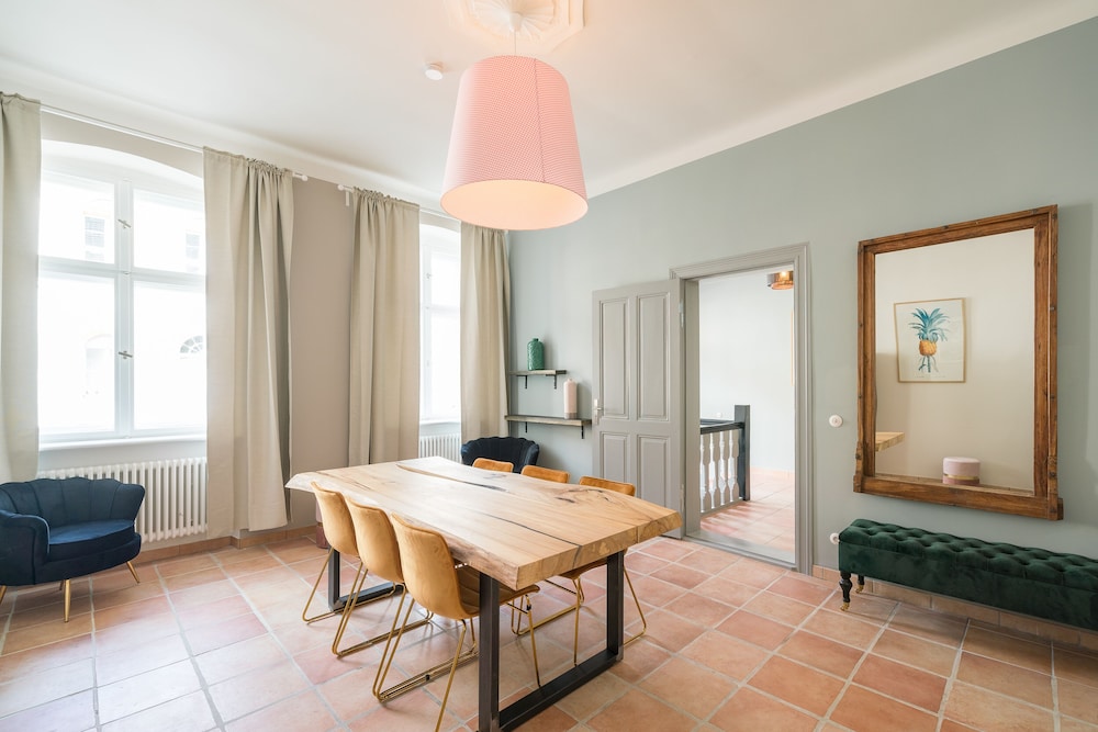 Design Apartments City