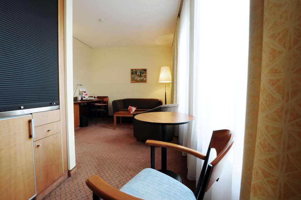 Make yourself at home - our premium room offers you the highest level of comfort.