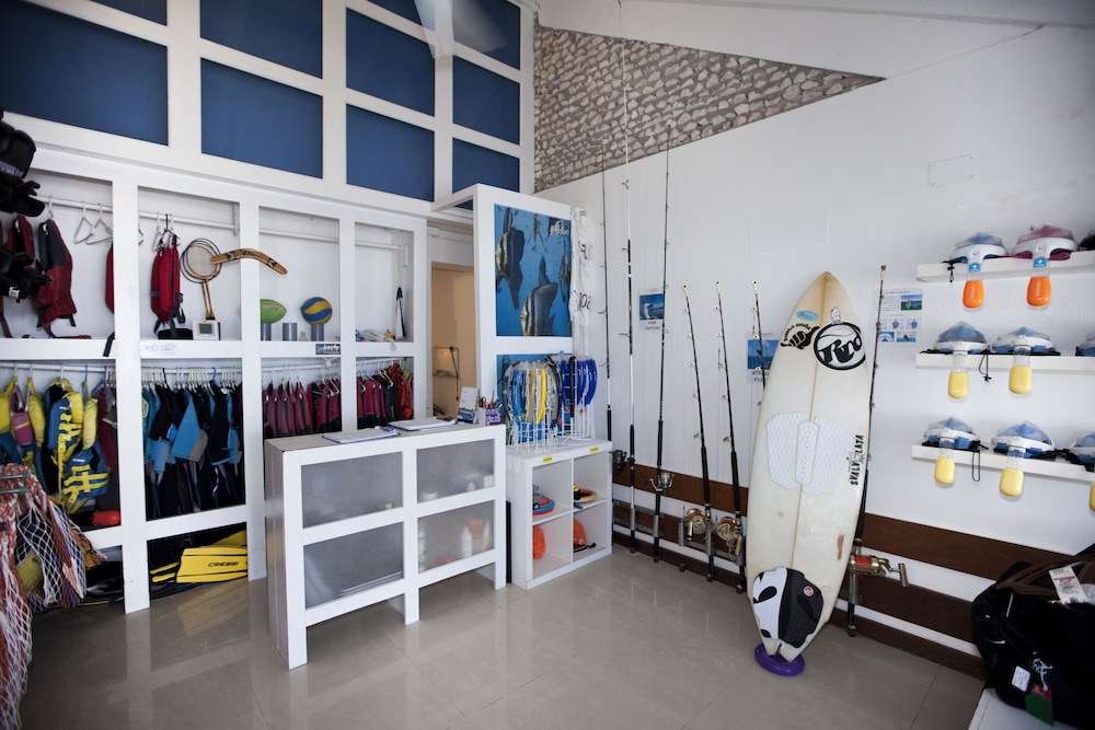 Pro shop