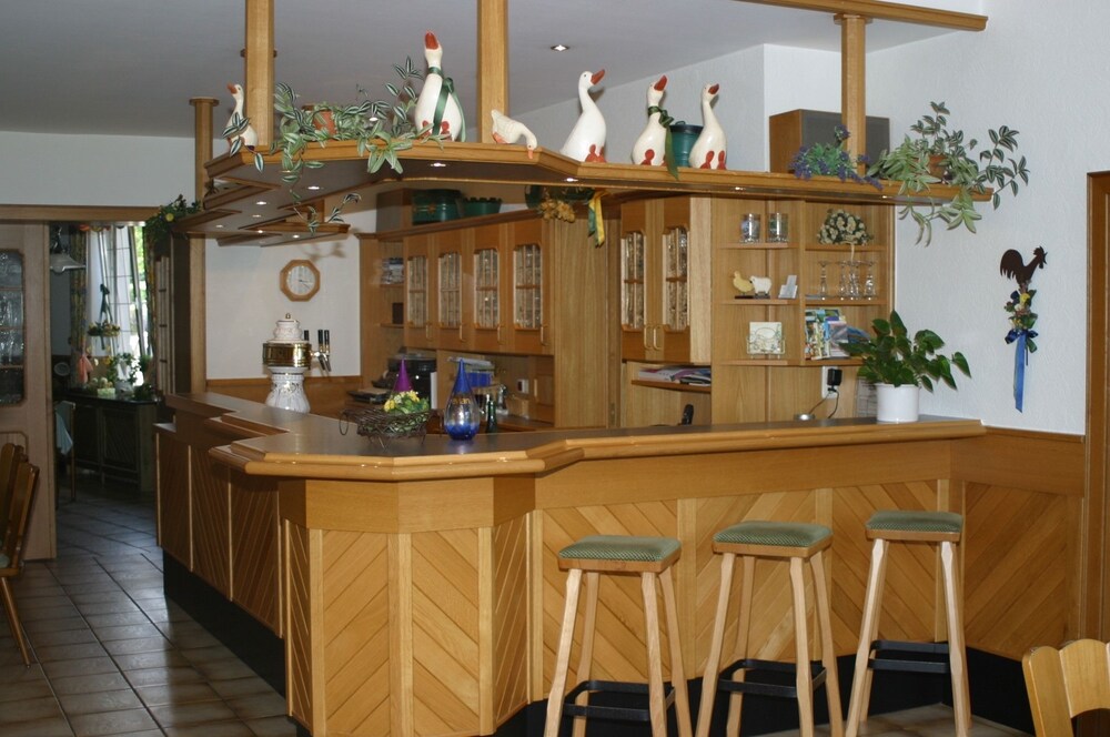 Hotel Bar