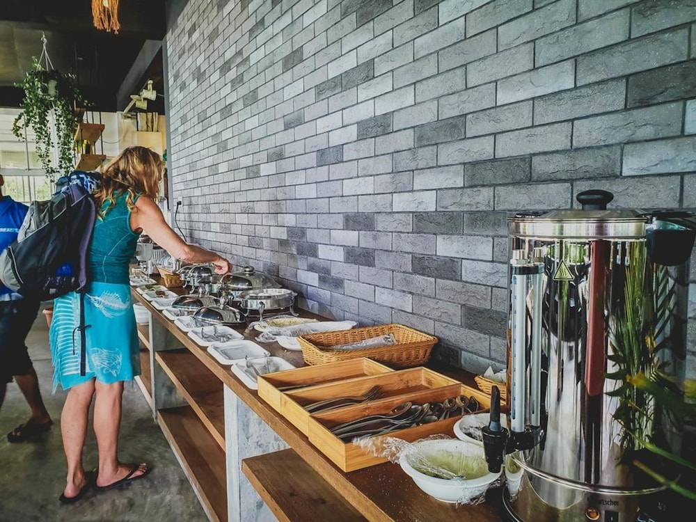 Breakfast buffet
