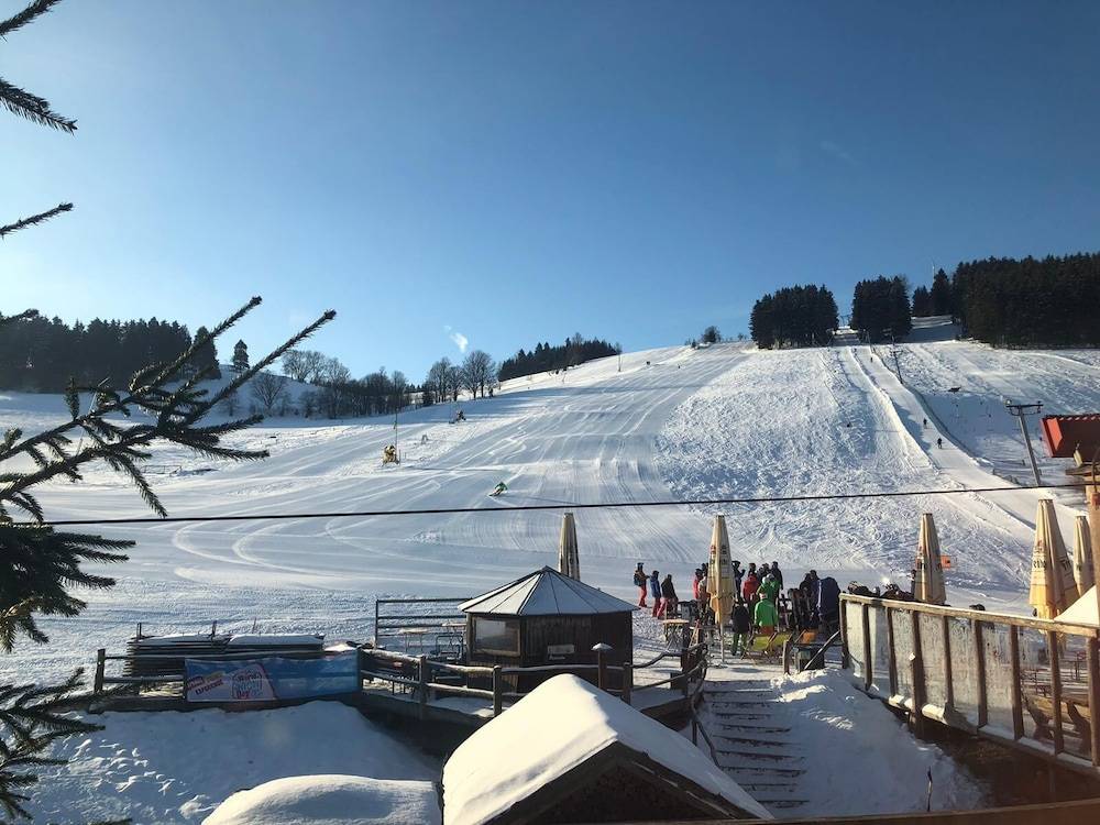 Snow tubing