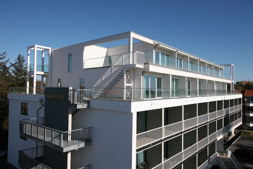 Primary image
