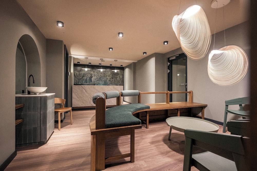 Spa reception