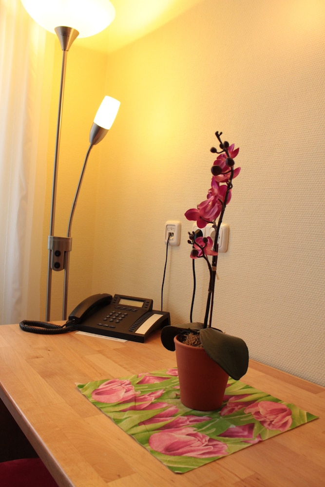 In-room business center