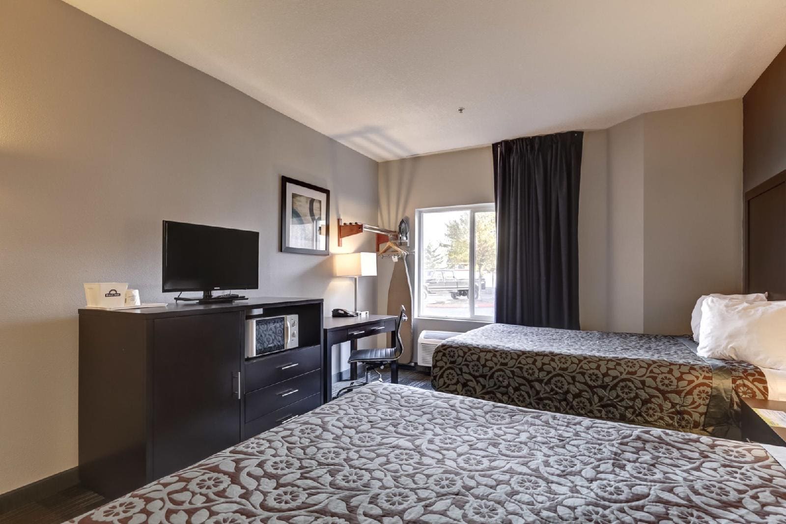 SureStay Plus Hotel by Best Western Portland East - photo 4