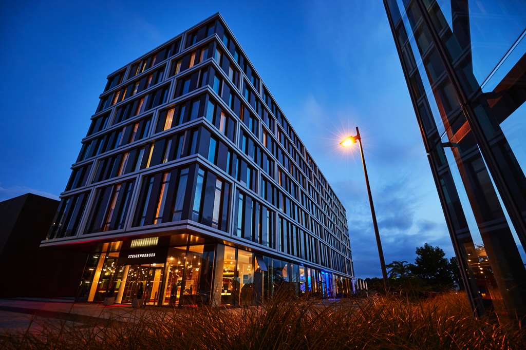 Steigenberger Hotel Bremen, Germany - Exterior
