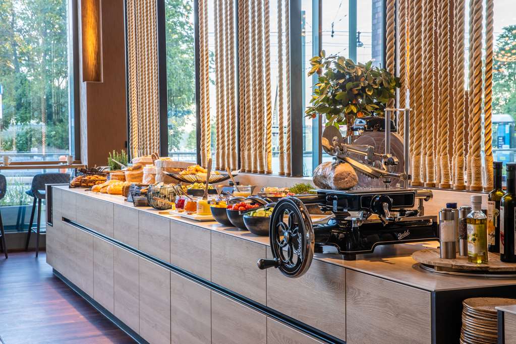 KAI40 Restaurant Breakfast