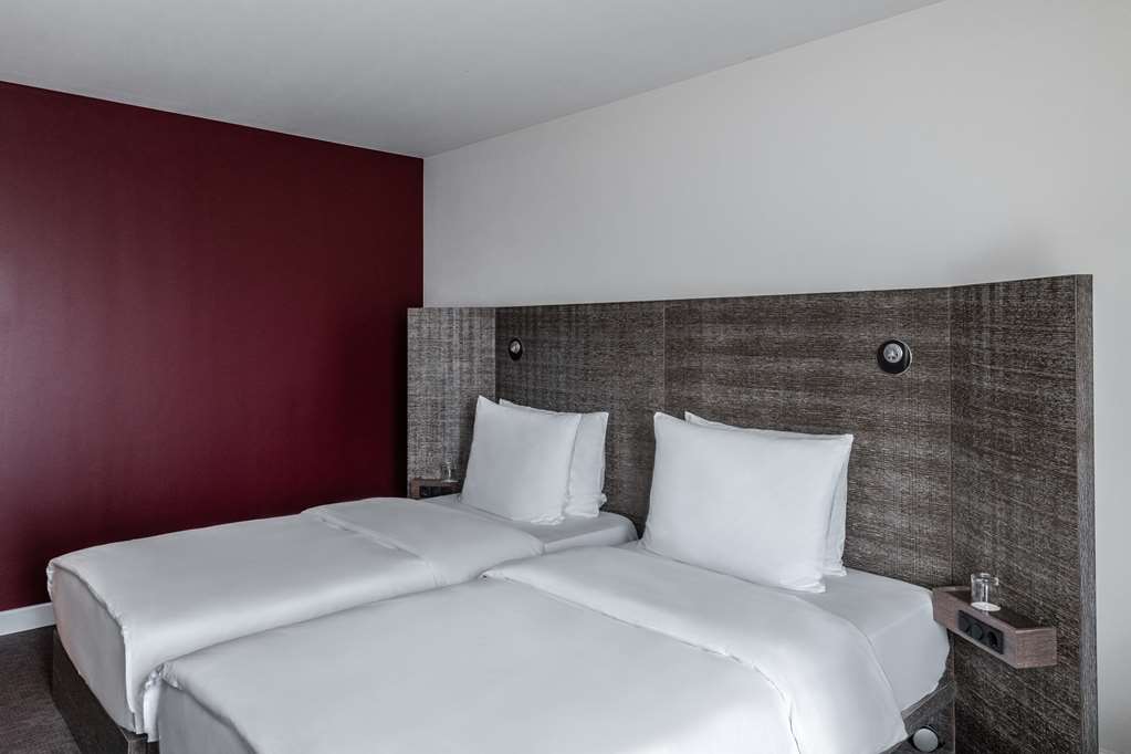 WIE Standard Room dpi