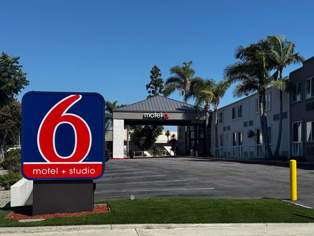 Studio 6 Suites Carson CA - featured photo