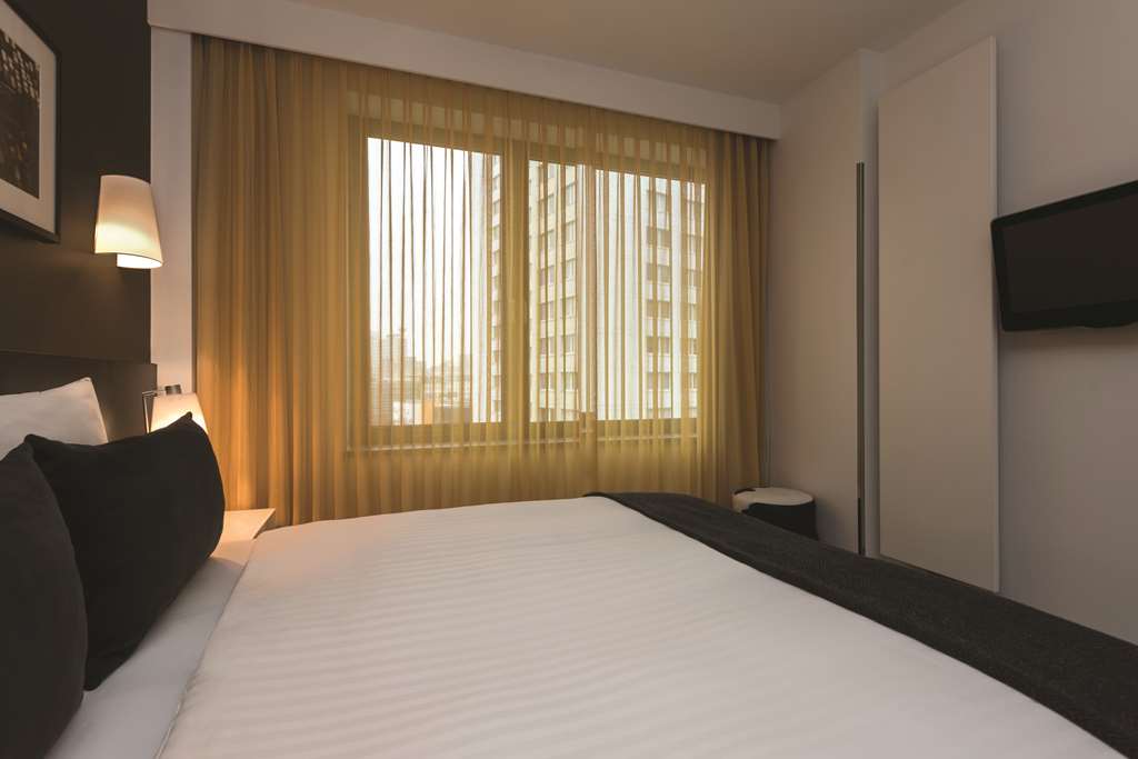 adina apartment hotel hackescher markt one bedroom apartment bedroom