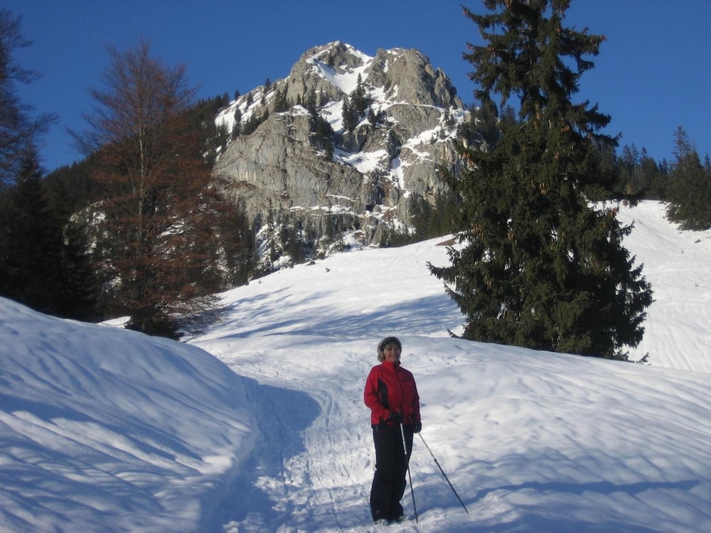 Snow and ski sports