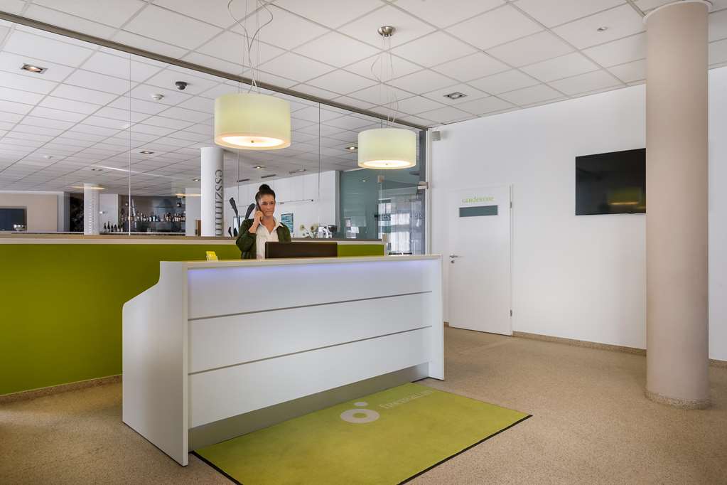Reception TOP freiRaum stattHotel Moenchengladbach