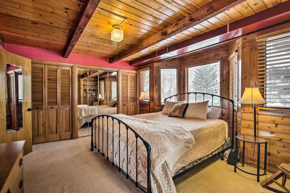 Serene Creekside Sheridan Getaway: Mountain Views - photo 5