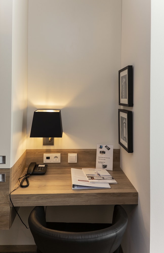 In-room business center