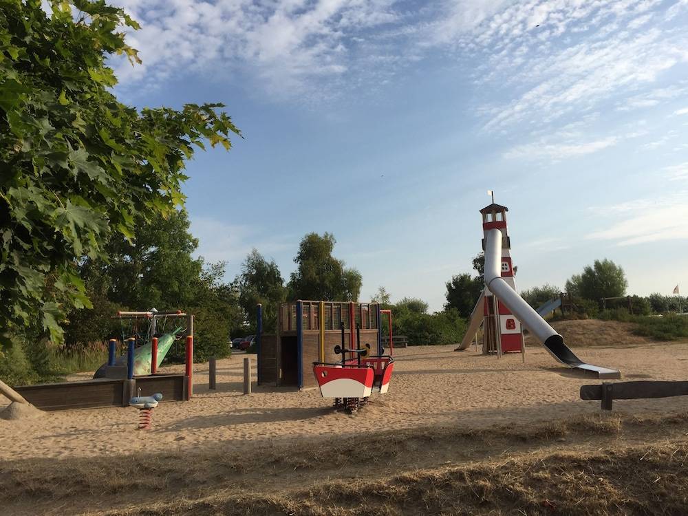 Children's play area - outdoor