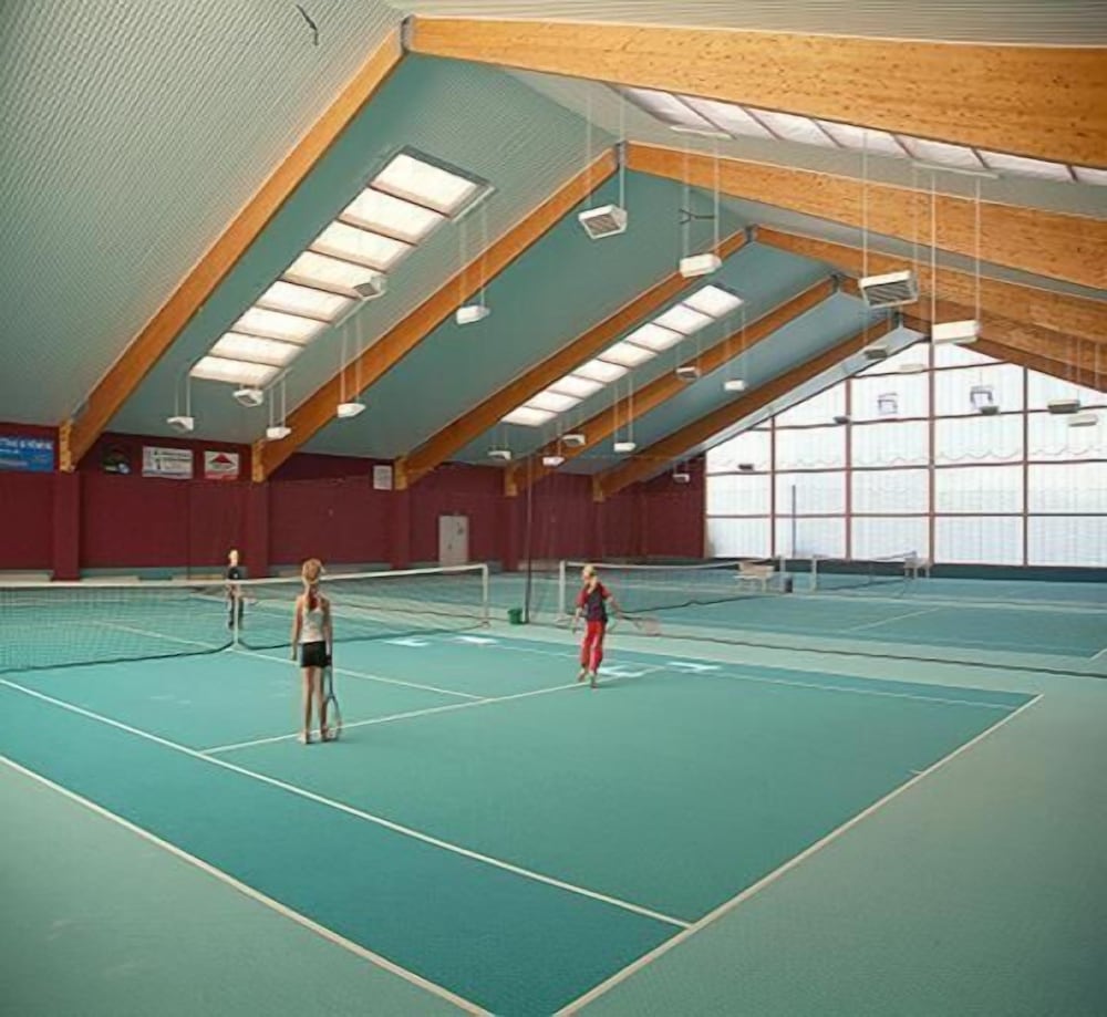 Sport court
