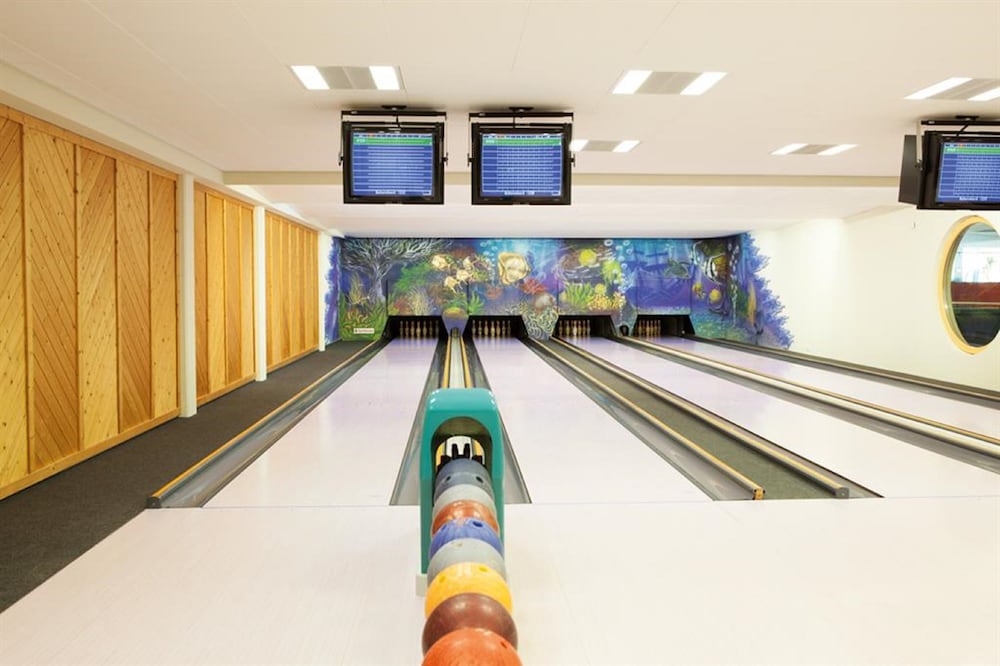 Bowling
