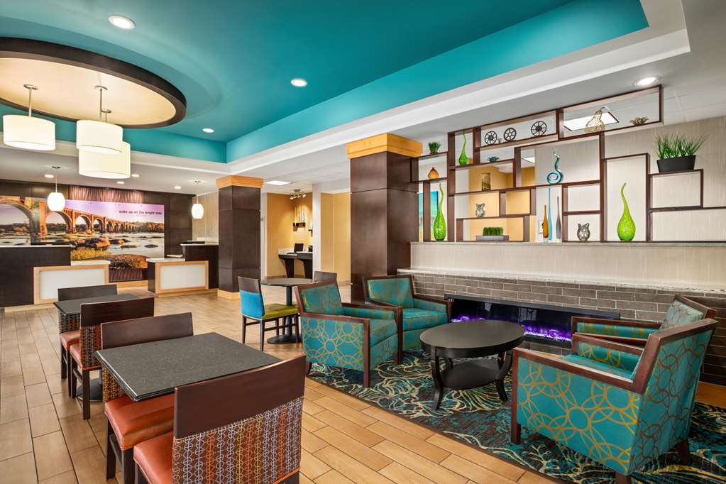 La Quinta Inn & Suites by Wyndham Richmond Midlothian - photo 3