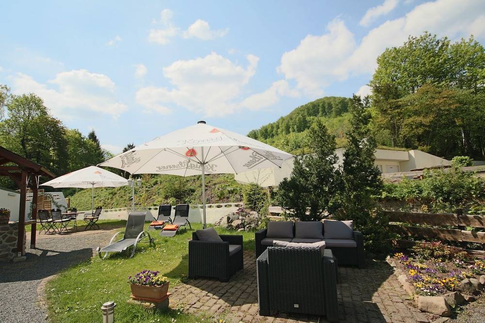 Sundeck