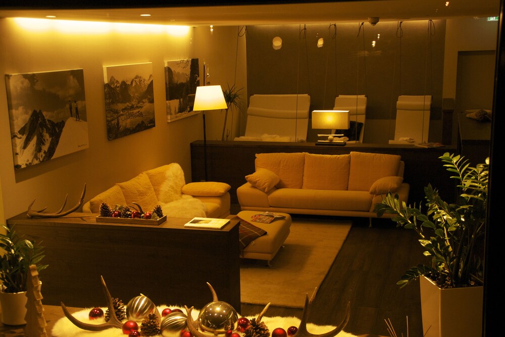 Spa Reception