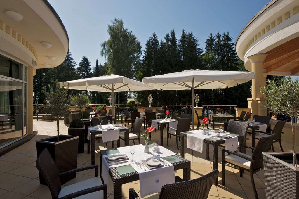 Steigenberger Hotel Der Sonnenhof, Bad Woerishofen , Germany - Terrace