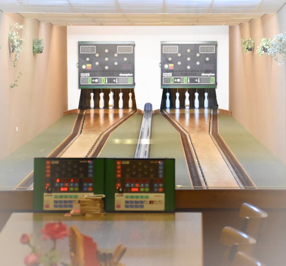 Bowling