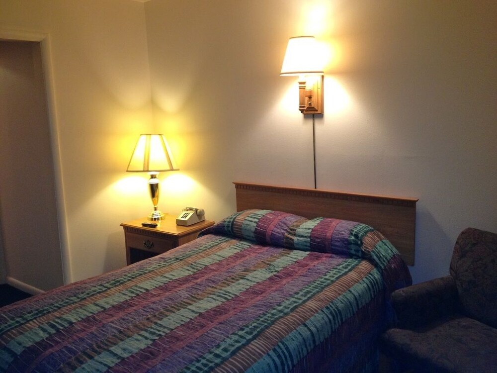 Cody Motel - photo 5