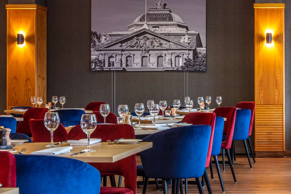 Lunch or dinner at Rhapsody
