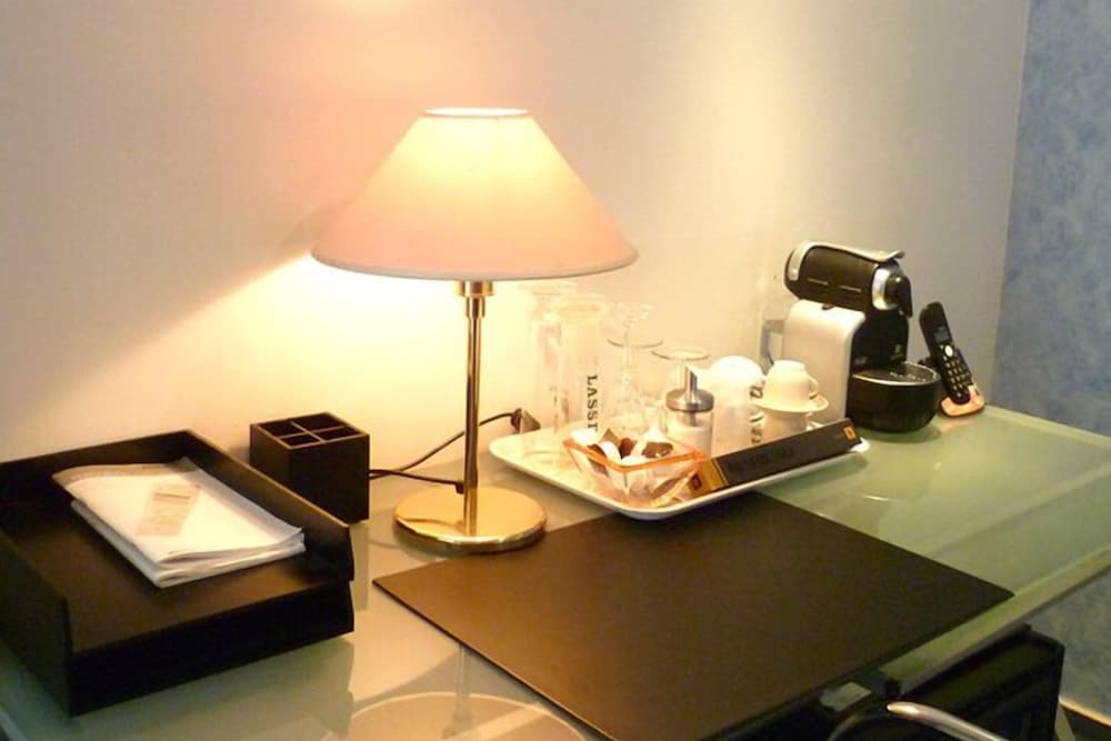 Room amenity