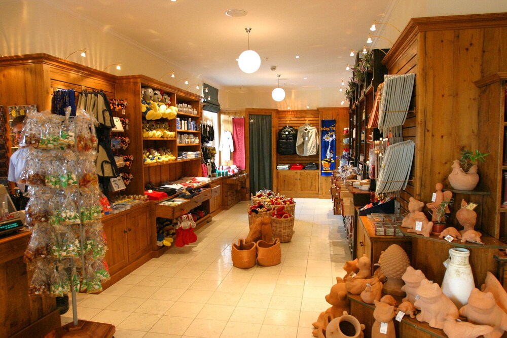 Gift Shop