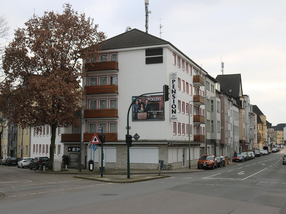 Elegant City Apartment Essen