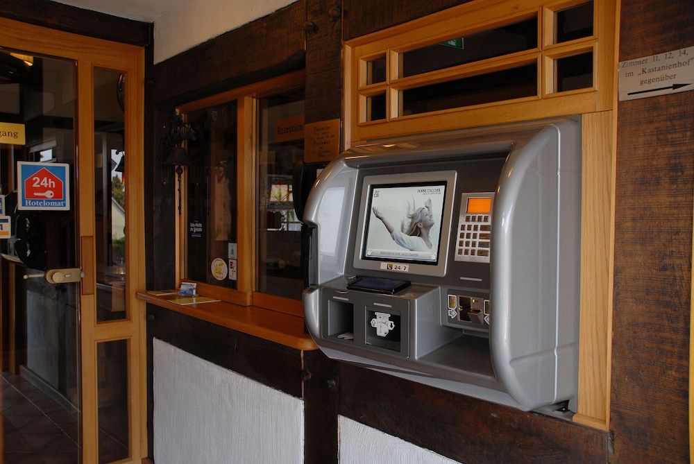 Check-in/check-out kiosk